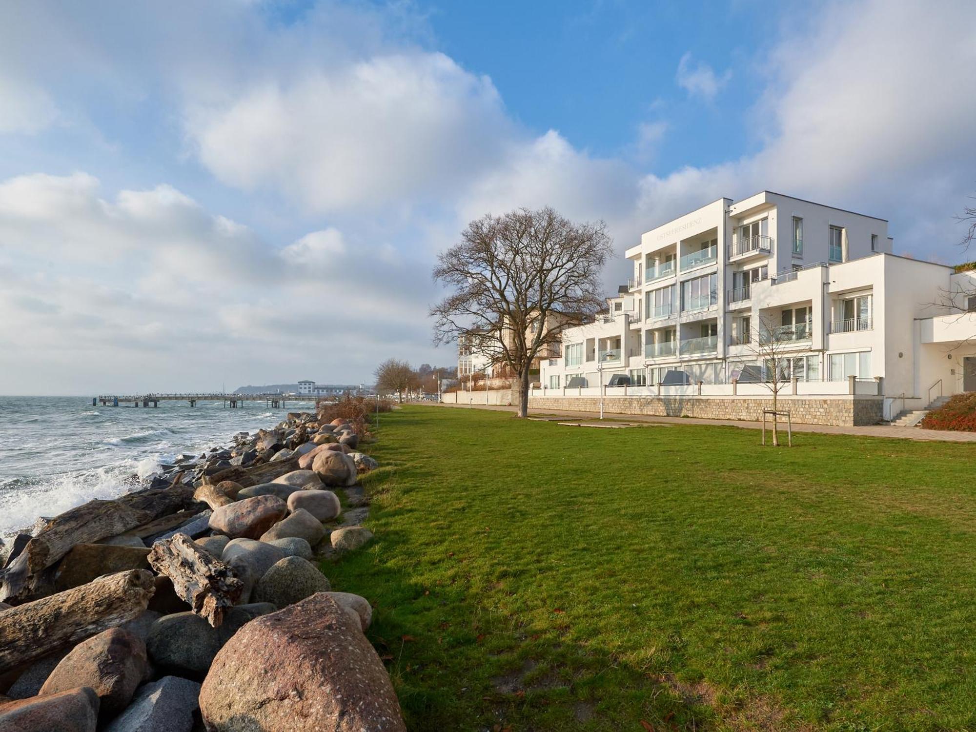 Ostseeresidenz Sassnitz - Wg 5 Mit Sauna, Terrasse, Meerblick Exteriör bild